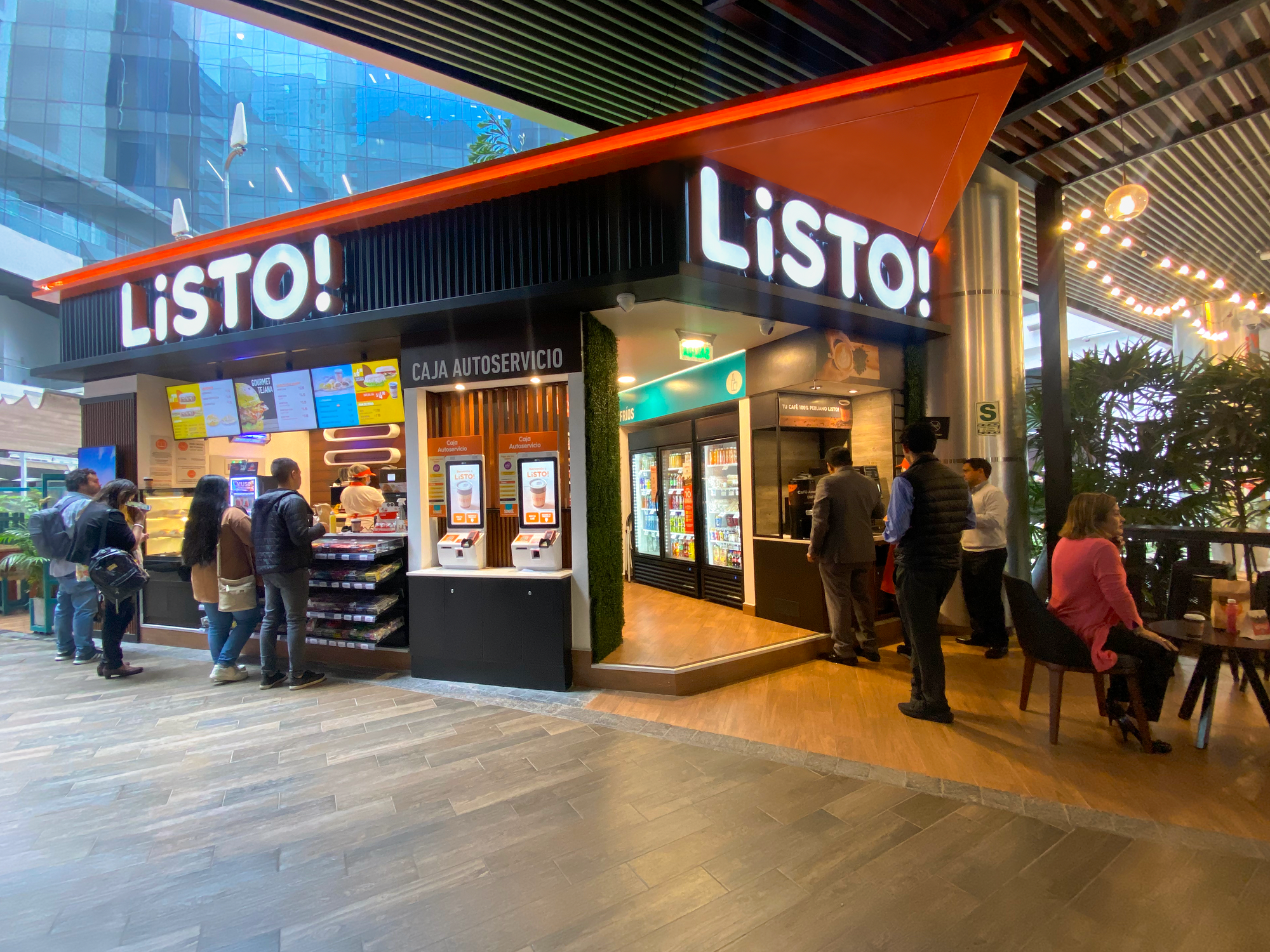 LiSTO! renueva su punto de atención en Centro Empresarial Patio Panorama