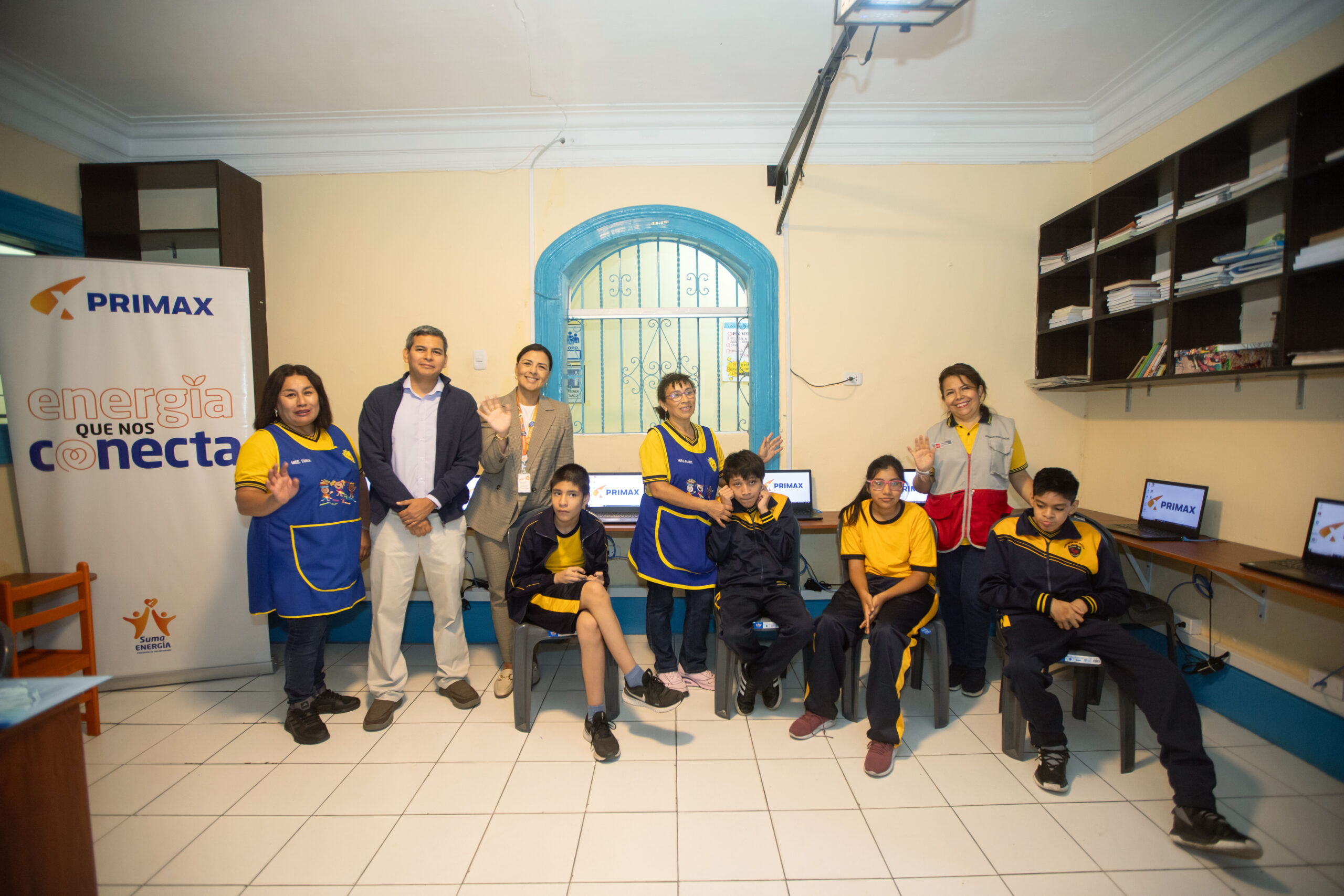 Educación digital inclusiva: Más de 100 estudiantes del CEBE Corazón de María de Magdalena se benefician con laboratorio de cómputo donado por Primax