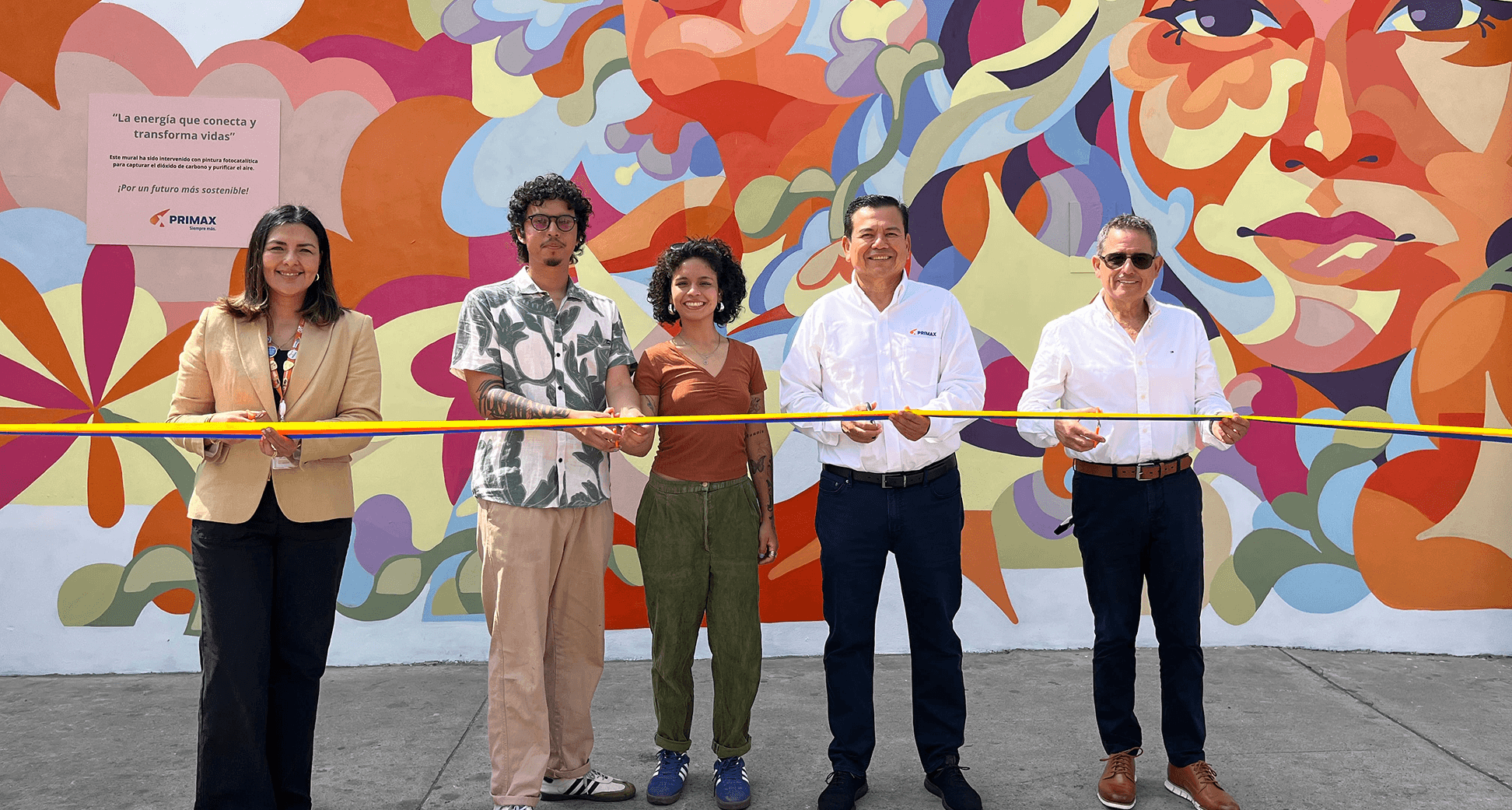 Primax presenta nuevo mural artístico sostenible que visibiliza el liderazgo y empoderamiento femenino