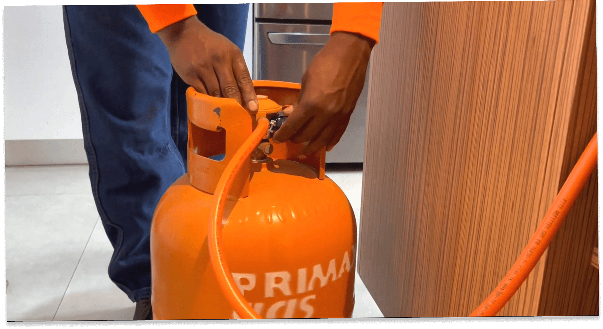 Cinco consejos esenciales para el uso seguro del balón de gas durante las fiestas navideñas